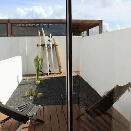 Albergue The Salty Surf & Yoga *